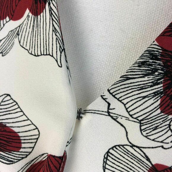 Alfani Blouse Top Red Floral Surplice Wrap N55 🔥 - Picture 6 of 10